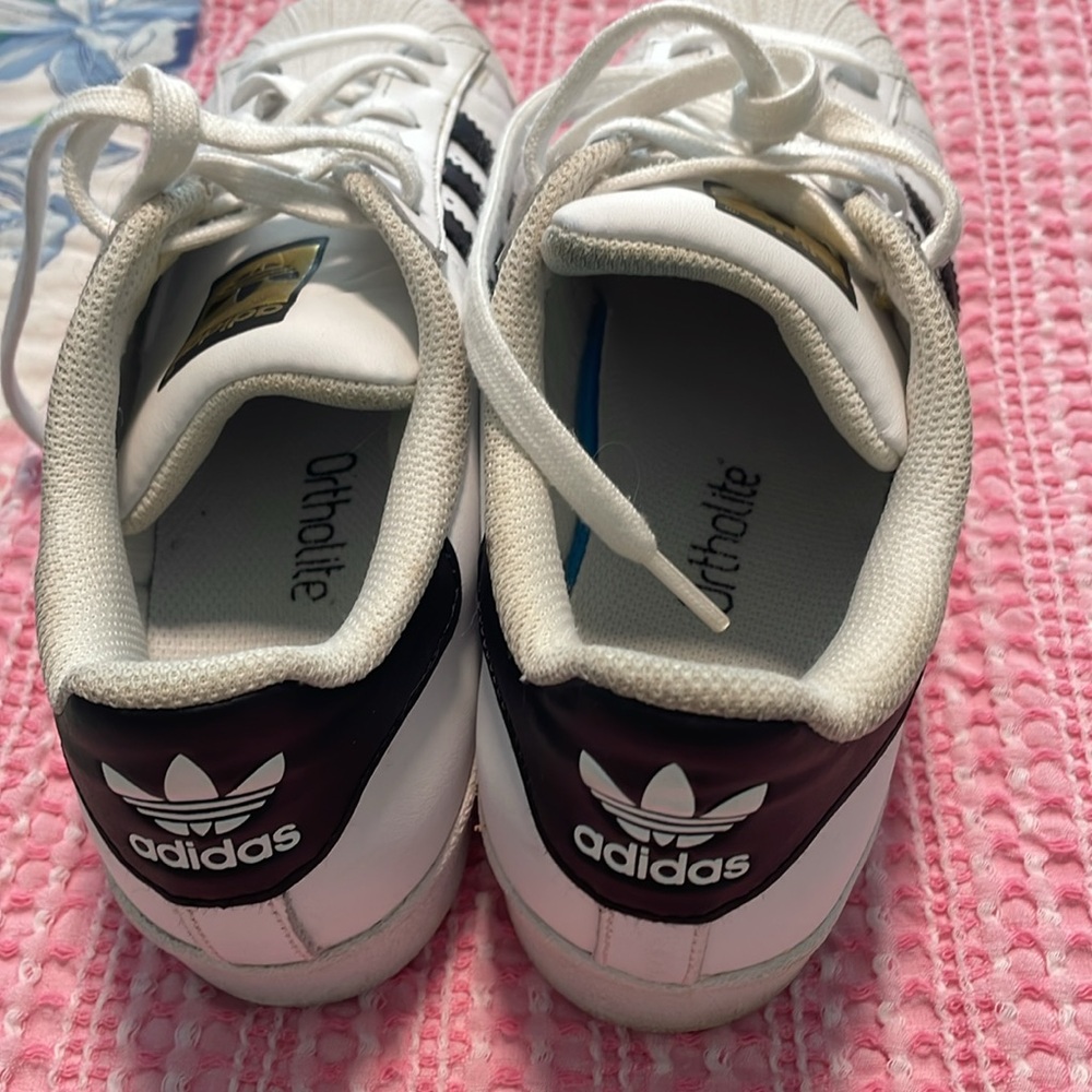 Adidas Superstar White with Black Stripes - Picture 5 of 7